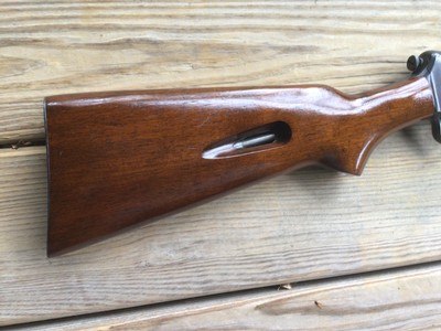 WINCHESTER 63, 22 LR. ALL ORIGINAL FINISH ON WALNUT & ORIGINAL BLUE WHICH IS 99% COND. - Image 2 of 9