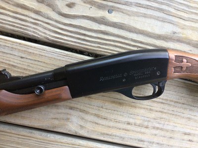 REMINGTON 552 SPEEDMASTER 22 LR. NEW UNFIRED IN THE BOX WITH OWNERS MANUAL - Image 3 of 8