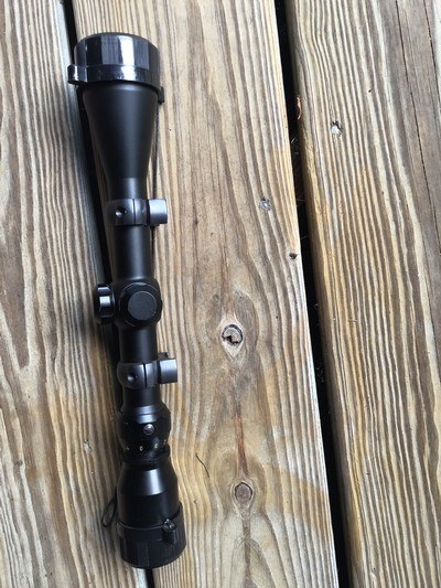 TASCO WORLD CLASS 3X-9X-40 VARIABLE WITH DUPLEX CROSS HAIRS RETICLE, COMES WITH RINGS & MOUNT SET & LENS PROTECTORS - Image 2 of 2