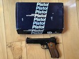 SMITH & WESSON 52 2 38 MASTER CAL. ALSO KNOWN AS 38 WADCUTTER, AS NEW IN THE BOX WITH 2 MAGAZINES & OWNERS MANUAL