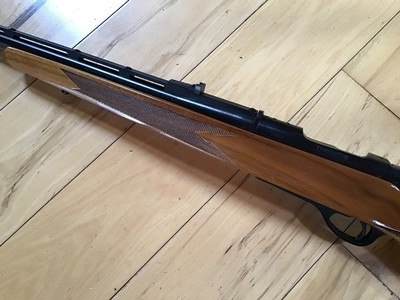 REMINGTON 600, 350 MAGNUM CAL., LAMINATED FACTORY STOCK, VENT RIB BARREL, 99% COND. - Image 6 of 8