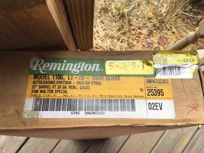 REMINGTON 1100 “SAM WALTON” 20 GA. LT. 23” REM-CHOKE BARREL, ENGLISH STOCK, NEW UNFIRED IN THE BOX WITH OWNERS MANUAL& CHOKE TUBES - Image 2 of 8
