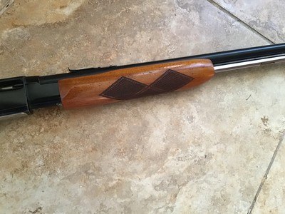 REMINGTON 572 LIGHTWEIGHT “CROW WING” 22LR. EXC.COND. - Image 8 of 13