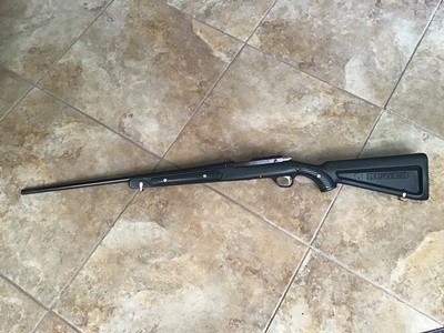 RUGER 77 17 HMR CAL. WITH BOAT PADDLE STOCK 99% COND. - Image 4 of 8