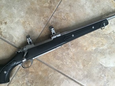 RUGER 77 STAINLESS 270 CAL. BOAT PADDLE STOCK WITH RUGER STAINLESS SCOPE RINGS 99% COND. - Image 8 of 8