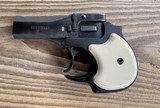 HIGH STANDARD DERRINGER 22 LR. FIRST EDITION 99+% COND. - Image 1 of 2