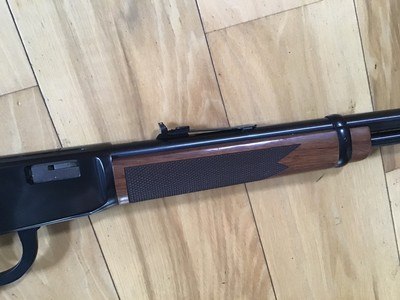 WINCHESTER 9422 22 MAGNUM “TRAPPER” 16 1/2” BARREL NEW NEW UNFIRED 100% COND. WITH PAPERS & HANG TAG - Image 4 of 11