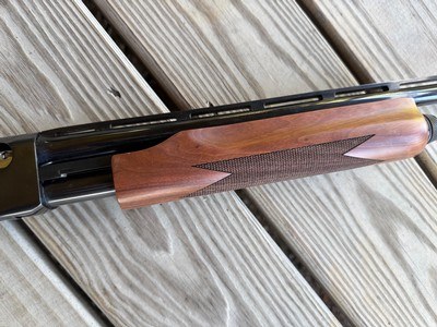 REMINGTON 870 WINGMASTER 28 GA. 25” REM CHOKE VENT RIB, NEW UNFIRED IN THE BOX WITH 3 CHOKE TUBES & WRENCH & OWNERS MANUAL - Image 5 of 11