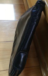 BROWNING BELGIUM HI-POWER 9MM, POPULAR RING HAMMER, MFG. 1969, LIKE NEW WITH BROWNING ZIPPER SOFT CASE WITH OWNERS MANUAL - Image 4 of 4