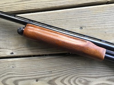 REMINGTON 870 LW WINGMASTER 28 GA 25” IMP. CYL. VR. EARLY MODEL WITH CHROME FOLLOWER & MAHOGANY WOOD 99+% COND. - Image 7 of 9