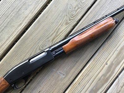 REMINGTON 870 LW WINGMASTER 28 GA 25” IMP. CYL. VR. EARLY MODEL WITH CHROME FOLLOWER & MAHOGANY WOOD 99+% COND. - Image 4 of 9
