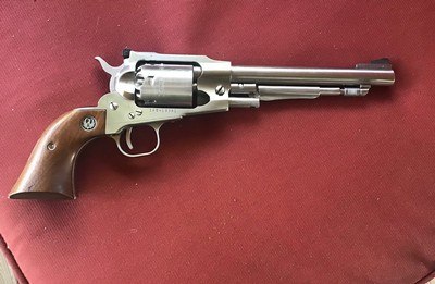 RUGER OLD ARMY STAINLESS 45 CAL. BLACK POWDER REVOLVER, APPEARS UNFIRED, NO POWDER STAINS ANYWHERE - Image 2 of 3