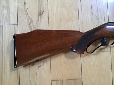 SAKO FINNWOLF 243 CAL. NEW IN THE BOX WITH OWNERS MANUAL ETC. - Image 5 of 12
