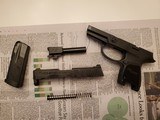 SIG P250SC (SUB-COMPACT) .40S&W CALIBER XCHANGE KIT COMPLETE W/ONE 10-ROUND MAGAZINE NEW (NO FFL NEEDED) - 1 of 7
