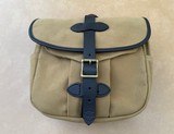 Filson Small field bag heavy canvas & leather mint condition