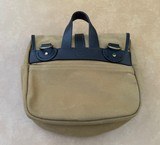 Filson Small field bag heavy canvas & leather mint condition - Image 2 of 4