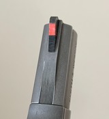 ***FANTASTIC*** Smith and Wesson S&W 686-5 7 shot 2.5