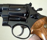 **OUTSTANDING** Smith and Wesson S&W 