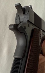 FANTASTIC Colt 1911 Government 45 ACP with case and manual near mint. FREE SHIPPING - 11 of 12