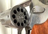 **CLEAN** Smith and Wesson S&W 617 dash 4
stainless 10 Shot 22LR with 6