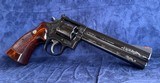 OUTSTANDING and RARE 1989 Smith and Wesson S&W 586 2 first year FACTORY Laser Engraved with box! 99.5%