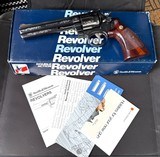 OUTSTANDING and RARE 1989 Smith and Wesson S&W 586-2 first year FACTORY Laser Engraved with box! 99.5% - 3 of 14