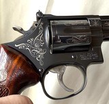 OUTSTANDING and RARE 1989 Smith and Wesson S&W 586-2 first year FACTORY Laser Engraved with box! 99.5% - 4 of 14