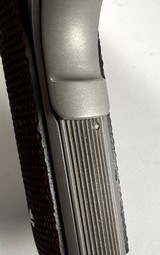 Stainless 2000 Les Baer Custom CONCEPT V 45 ACP 1911 pistol Bear Premier II VI Colt - 10 of 20