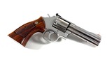 **GORGEOUS ONE YEAR ONLY** 1987 Smith and Wesson S&W 686 dash 2 4