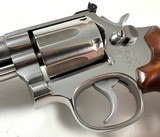 **GORGEOUS ONE YEAR ONLY** 1987 Smith and Wesson S&W 686 dash 2 4