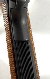 **FANTASTIC** 1987 Colt 1911 Government Series 80 45 ACP with original matching insert and sleeve. 99% Condition - 12 of 20