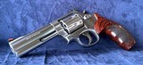 **FANTASTIC** Smith and Wesson S&W NO LOCK 686 dash 5 with 4