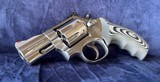 **OUTSTANDING** NO LOCK Smith and Wesson S&W 686 dash 4 7 shot with 2.5