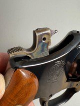 **OUTSTANDING** Smith and Wesson S&W NYSP model 520 with Original Box, label and tools. 57 58 27 28 - 18 of 20