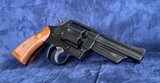 **OUTSTANDING** Smith and Wesson S&W NYSP model 520 with Original Box, label and tools. 57 58 27 28 - 3 of 20