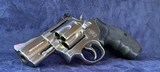 **FANTASIC** Smith and Wesson S&W NO LOCK 7 shot 686 dash 4 with a 2.5