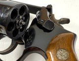 1974 Smith and Wesson S&W 19 dash 3 357 mag with 2.5