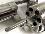 **KILLER AND RARE** Smith and Wesson S&W 686 dash 5 HALF LUG 6