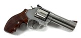 **EXCELLENT** Smith and Wesson S&W 686 dash 5 revolver with 4