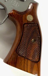 **Fantastic** Smith and Wesson S&W NO DASH 686 Silhouette 6