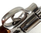 **FANTASTIC HOLY GRAIL** NO LOCK Smith and Wesson S&W 686 dash 4 with 3