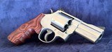**OUTSTANDING** No Lock Smith and Wesson S&W 629 dash 5 Classic Carry 3
