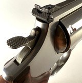 **OUTSTANDING** No Lock Smith and Wesson S&W 629 dash 5 Classic Carry 3