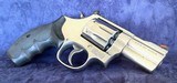 **NICE** Smith and Wesson S&W 686 dash 5 with 2.5