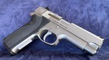 Smith and Wesson S&W 3rd Gen model 1086 10mm DAO Double Action Only Pistol 10 mm 1066 1026 1076 1006