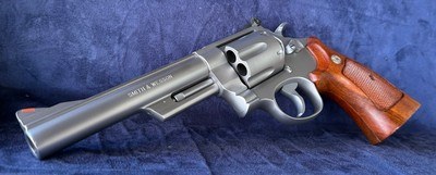 **FANTASTIC** one year only 1988 Smith and Wesson S&W 629 dash 2 with 6