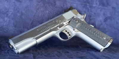 **RARE** FANTASTIC 2014 Colt Special Combat Government 1911 in 38 SUPER !!