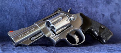 **BEAUTIFUL** Lew Horton Smith and Wesson S&W 629 dash 1 NO LOCK 3