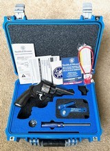 **HOLY GRAIL** MINT Smith and Wesson S&W Jerry Miculek 327 WR 9mm Performance Center Case Complete Vortex etc