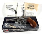 **OUTSTANDING** Smith and Wesson S&W 631 32 H&R mag 4